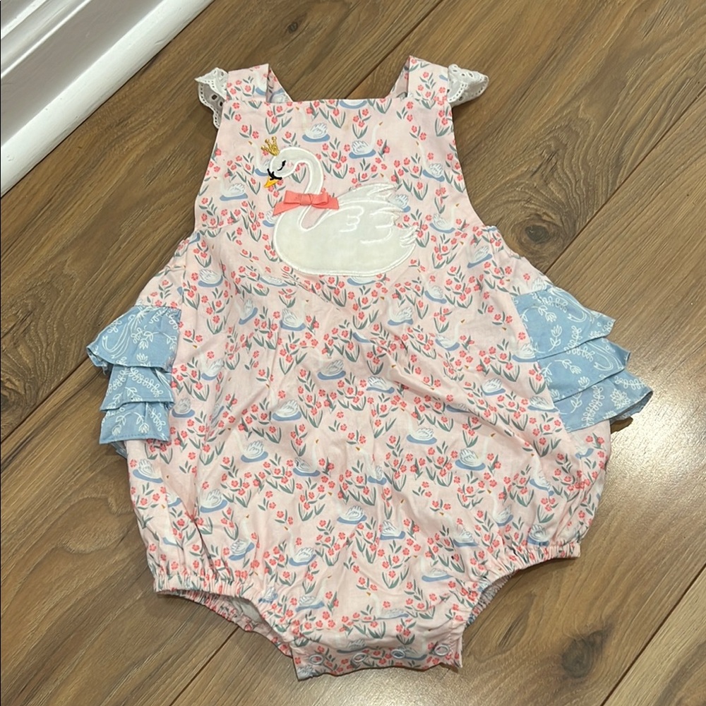 Ricrac & Ruffles Pemberly Lake Collection Bubble
